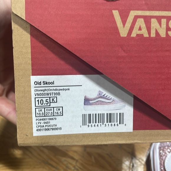 Brand new in box Glitter Old Skool Vans in size 10.5 - Picture 4 of 5